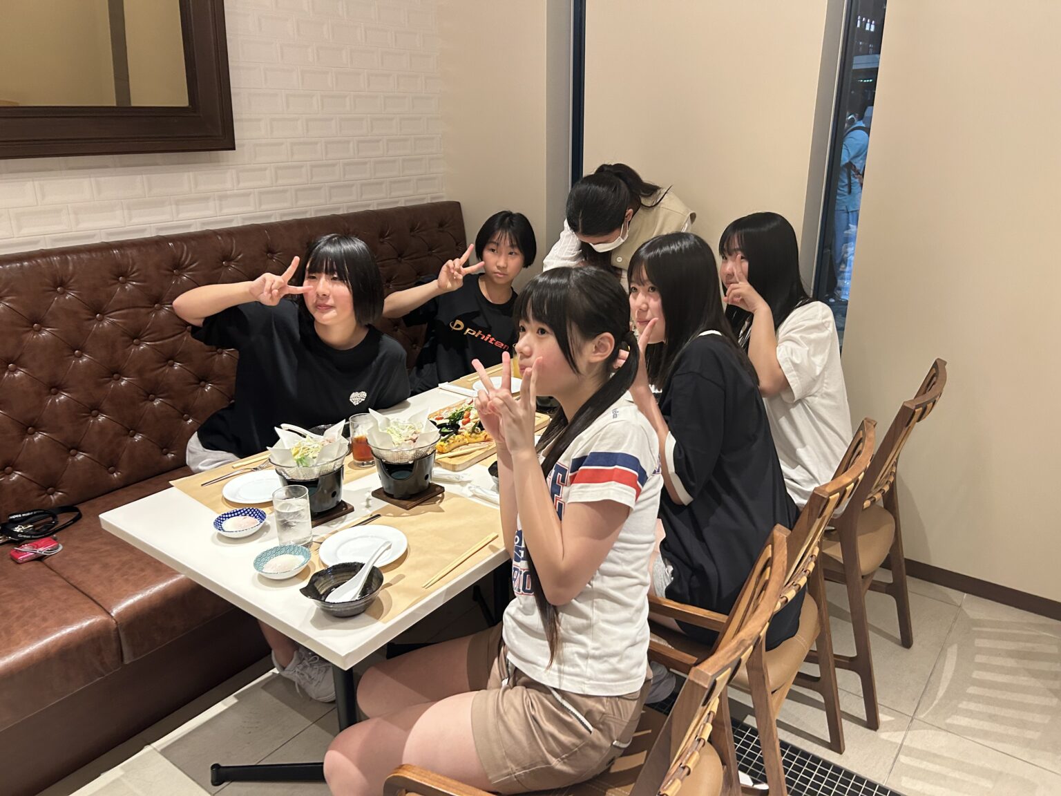 超豪華な夕食でした。 – 光井中学校Webサイト